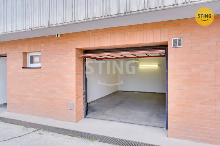 Prodej bytu 2+1, Otrokovice, tř. Spojenců, 60 m2