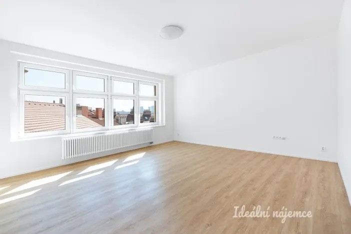 Pronájem bytu 2+1, Praha - Vršovice, Bulharská, 55 m2