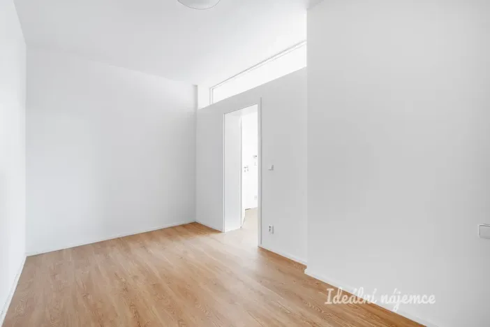 Pronájem bytu 2+1, Praha - Vršovice, Bulharská, 55 m2