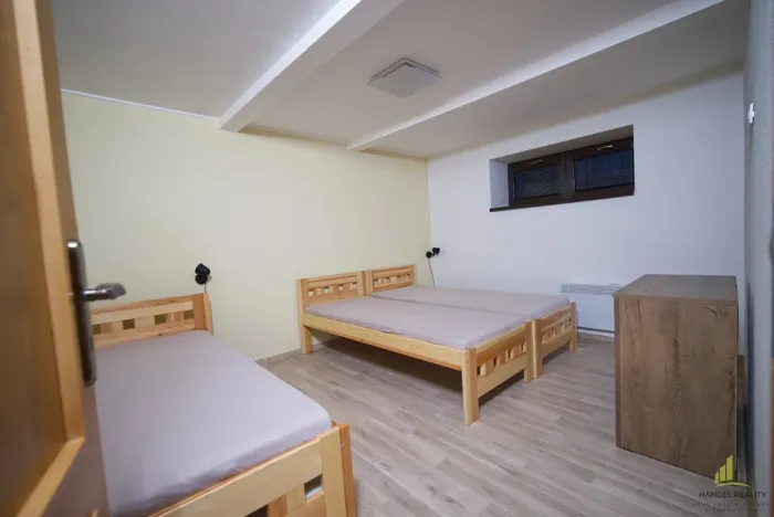 Prodej činžovního domu, Bulhary, 281 m2