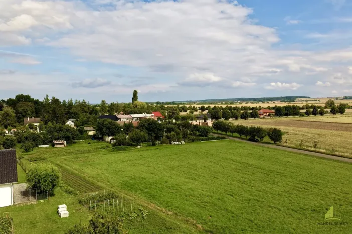 Prodej pozemku, Mořice, 1212 m2