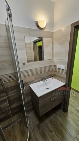 Pronájem bytu 2+1, Opava - Kateřinky, Rolnická, 58 m2