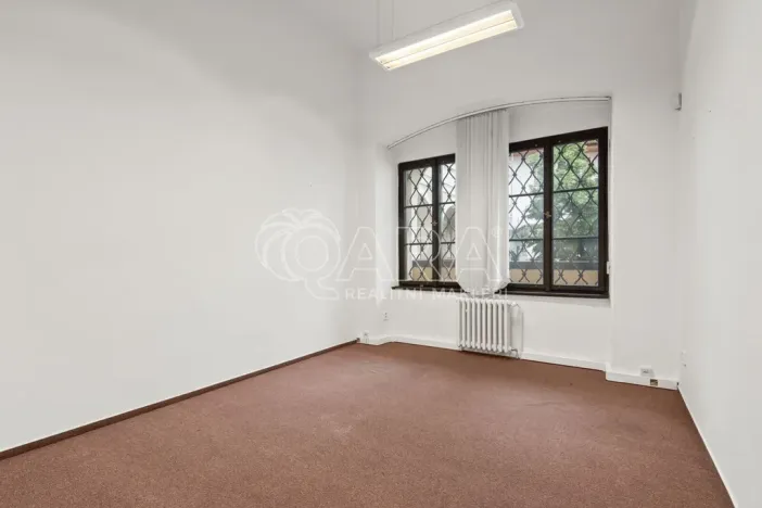 Pronájem kanceláře, Praha - Staré Město, Konviktská, 371 m2