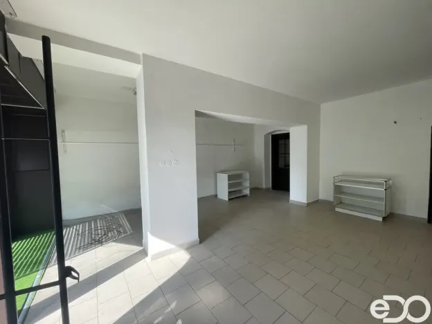 Pronájem obchodního prostoru, Chrastava, náměstí 1. máje, 64 m2
