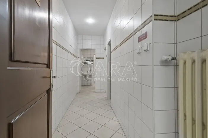 Pronájem kanceláře, Praha - Staré Město, Konviktská, 226 m2