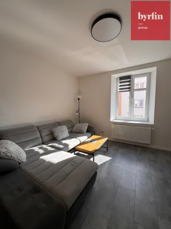 Pronájem bytu 2+kk, Opava, Otická, 50 m2