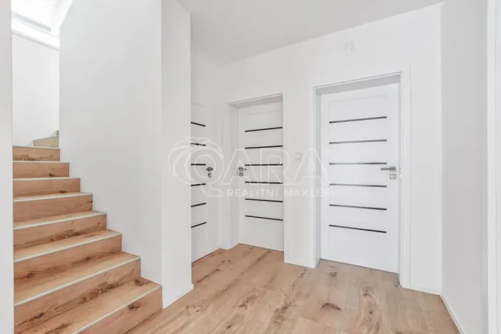 Prodej rodinného domu, Hnojník, 199 m2