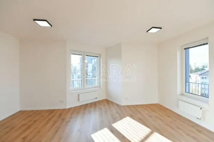 Pronájem bytu 1+kk, Benešov, Suchánkova, 33 m2