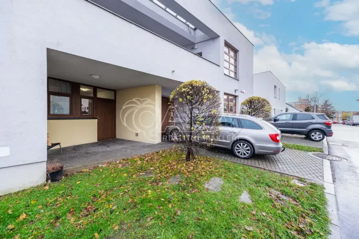 Prodej bytu 3+kk, Praha - Hostivař, Na Plískavě, 106 m2