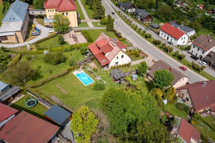 Prodej rodinného domu, Žacléř, J. A. Komenského, 173 m2