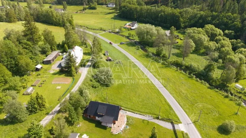 Prodej pozemku pro bydlení, Karlovice, 1695 m2