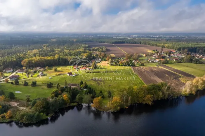 Prodej pozemku pro bydlení, Třeboň, 4758 m2