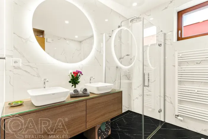 Prodej rodinného domu, Roztoky, Zvoncová, 153 m2