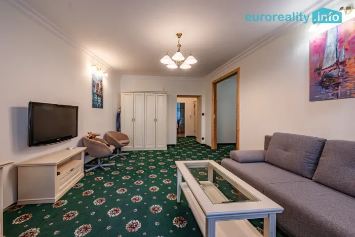 Pronájem ubytování, Karlovy Vary, Libušina, 340 m2