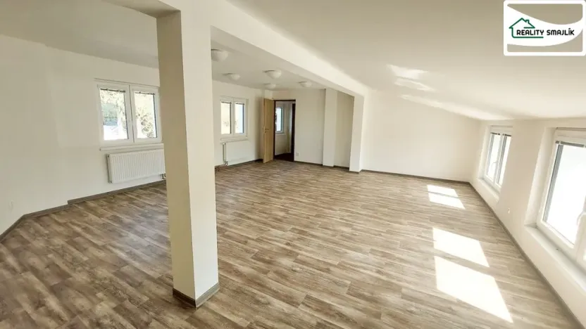 Pronájem výrobních prostor, Mariánské Lázně - Úšovice, U Mlékárny, 176 m2