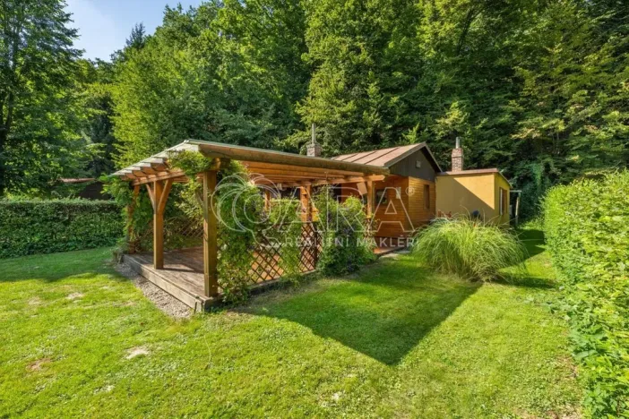 Prodej chaty, Český Šternberk, 44 m2