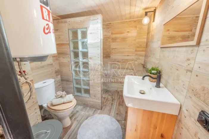 Prodej chaty, Český Šternberk, 44 m2