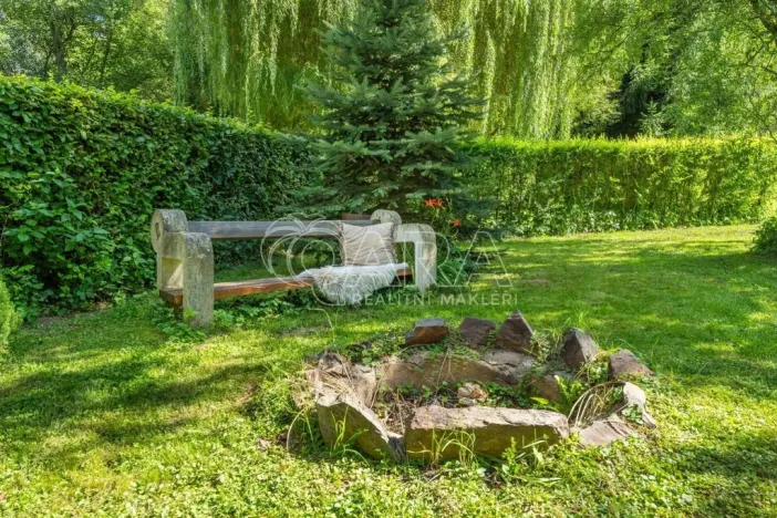 Prodej chaty, Český Šternberk, 44 m2