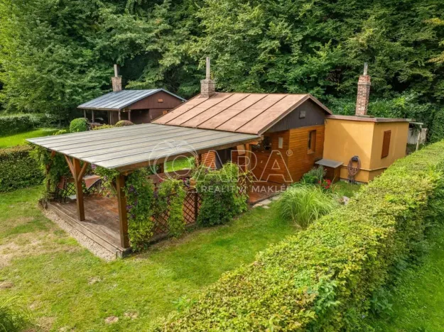 Prodej chaty, Český Šternberk, 44 m2