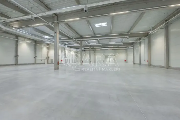 Pronájem skladu, Divišov, 2398 m2