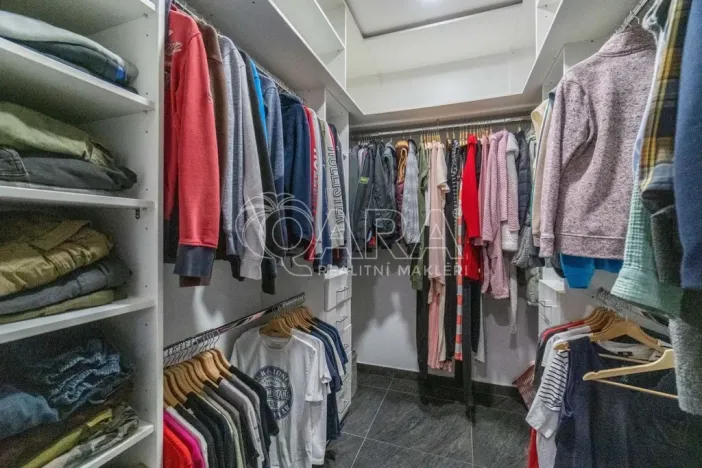 Prodej rodinného domu, Rožmitál pod Třemšínem - Zalány, 180 m2