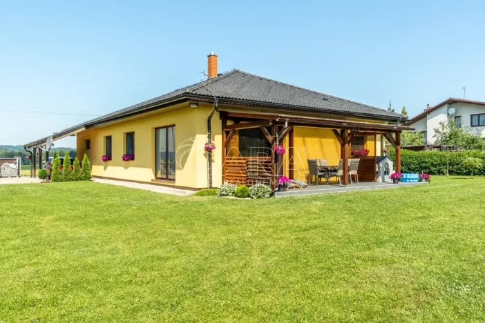 Prodej rodinného domu, Rožmitál pod Třemšínem - Zalány, 180 m2