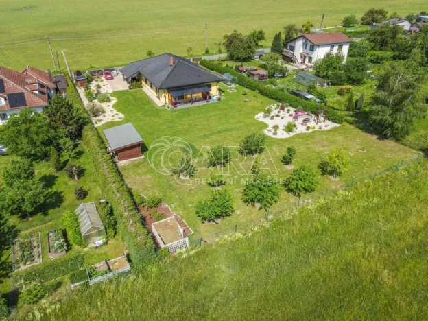 Prodej rodinného domu, Rožmitál pod Třemšínem - Zalány, 180 m2