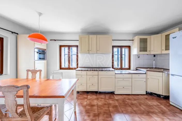 Prodej rodinného domu, Žandov - Radeč, 250 m2