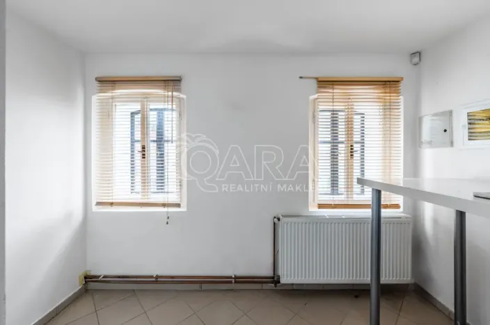 Prodej rodinného domu, Žandov - Radeč, 250 m2