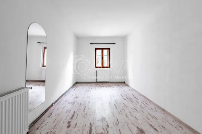 Prodej rodinného domu, Žandov - Radeč, 250 m2