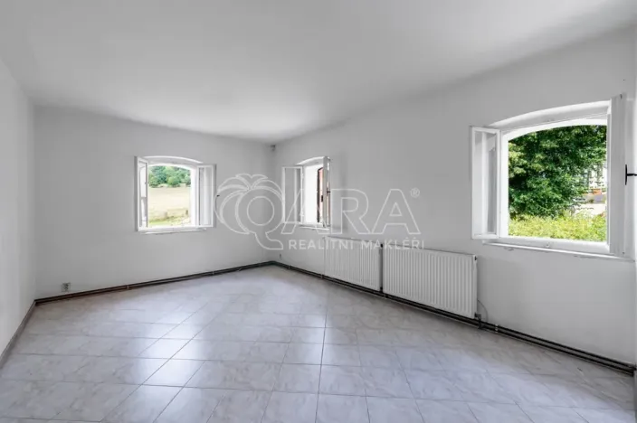 Prodej rodinného domu, Žandov - Radeč, 250 m2