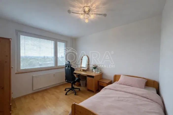 Pronájem bytu 5+1, Praha - Libuš, Zbudovská, 120 m2