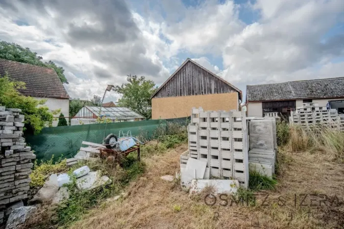 Prodej pozemku pro bydlení, Milínov, 712 m2