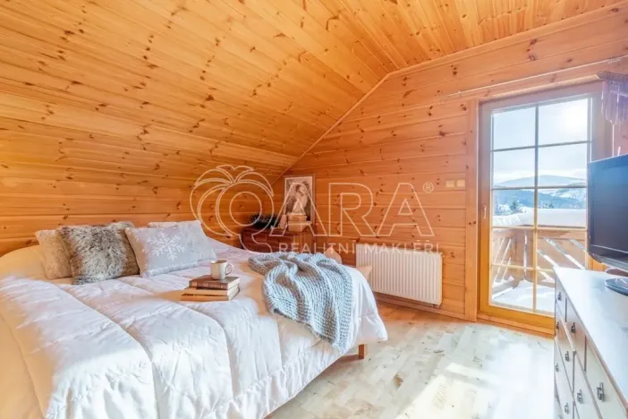 Prodej rodinného domu, Loučná pod Klínovcem - Loučná, 195 m2