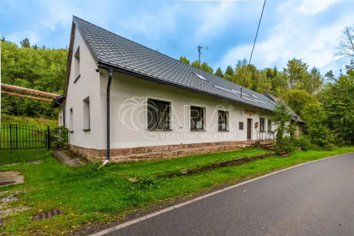 Prodej chalupy, Radvanice, 216 m2