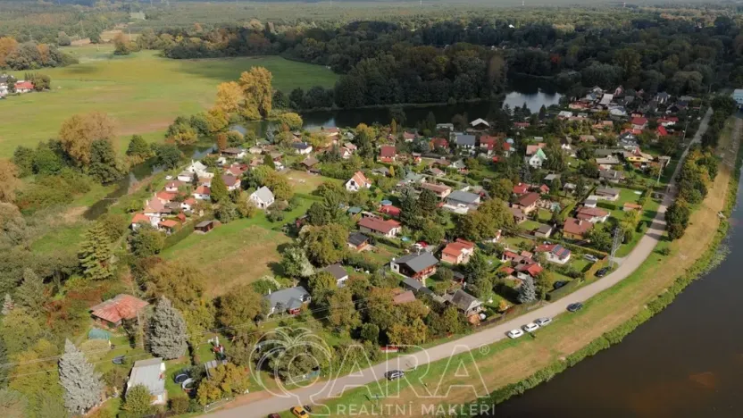 Prodej pozemku pro bydlení, Káraný, 992 m2