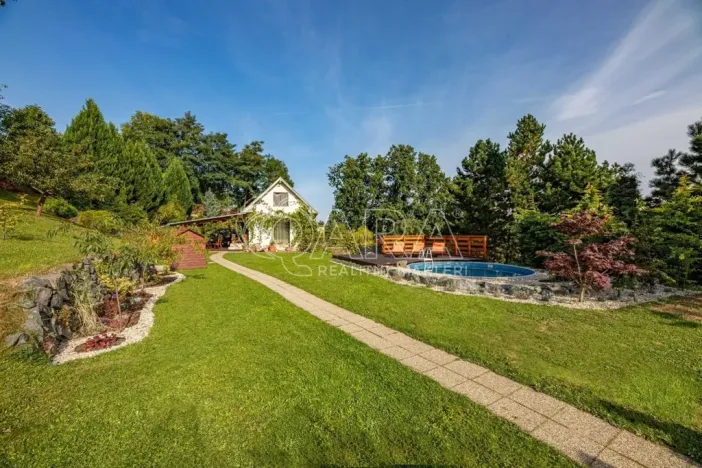 Prodej pozemku pro bydlení, Mnichovice - Božkov, Skuhrovecká, 2043 m2