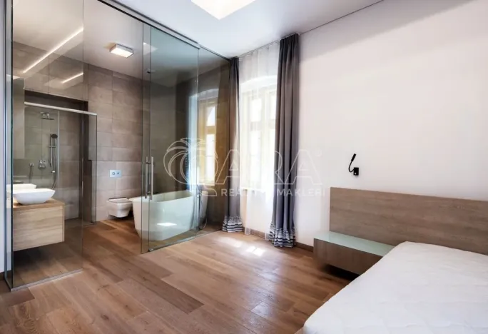 Pronájem bytu 3+kk, Praha - Nové Město, Truhlářská, 186 m2