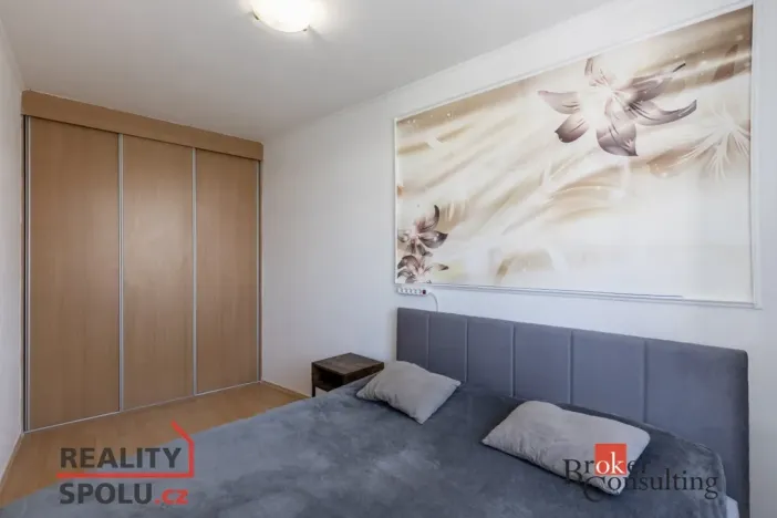 Pronájem bytu 2+1, Břeclav - Poštorná, třída 1. máje, 54 m2