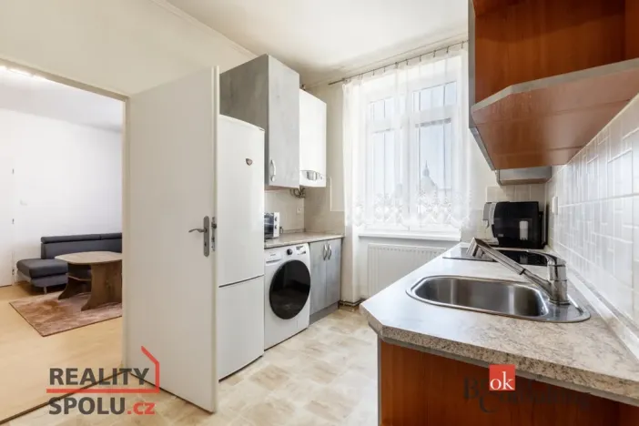 Pronájem bytu 2+1, Břeclav - Poštorná, třída 1. máje, 54 m2