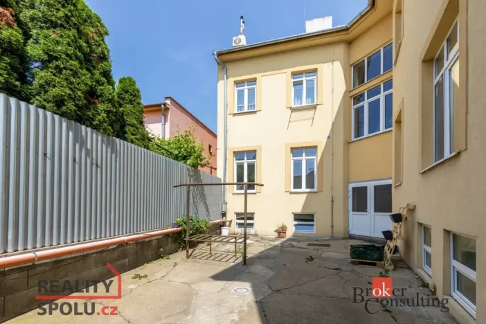 Pronájem bytu 2+1, Břeclav - Poštorná, třída 1. máje, 54 m2