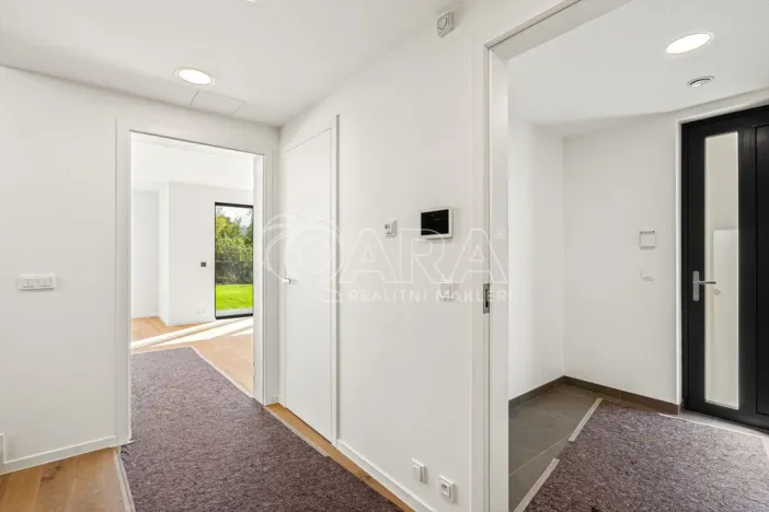 Prodej rodinného domu, Praha - Chodov, 288 m2