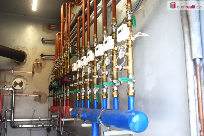 Pronájem komerční nemovitosti, Sukorady, 143 m2