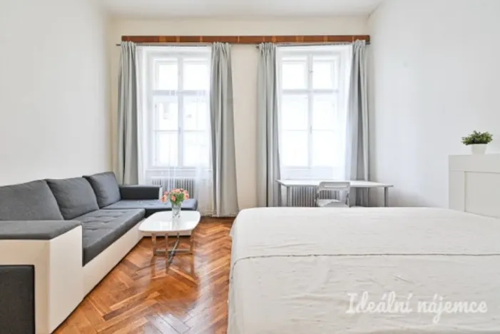 Pronájem bytu 2+1, Brno, Veselá, 52 m2