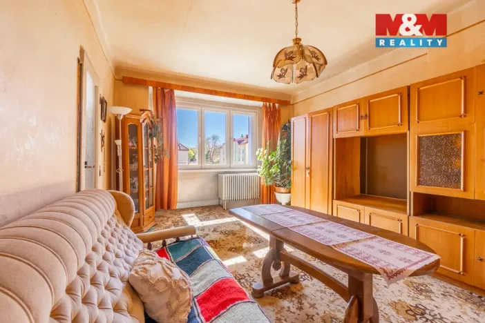 Prodej bytu 2+1, Kralupy nad Vltavou - Lobeček, Masarykova, 48 m2