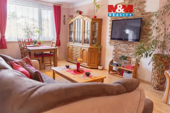 Prodej bytu 3+1, Chomutov, Svahová, 68 m2