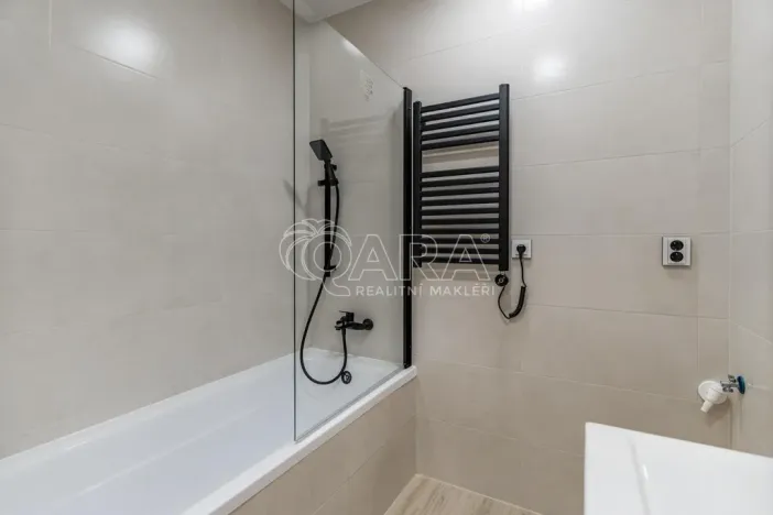 Prodej bytu 3+1, Ostrava - Dubina, Jaromíra Matuška, 66 m2