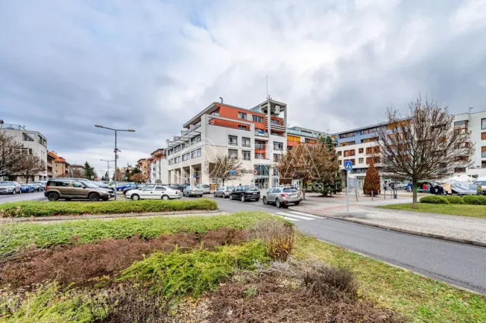 Pronájem obchodního prostoru, Roztoky, Lidická, 143 m2