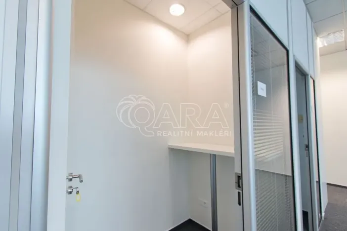 Pronájem kanceláře, Praha - Chodov, Türkova, 500 m2