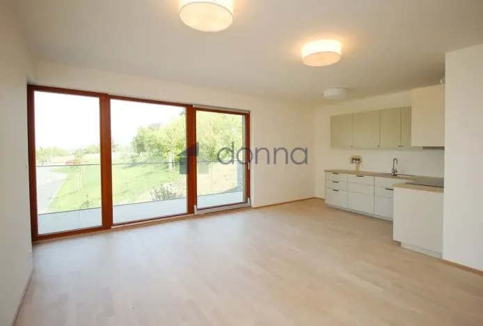 Pronájem bytu 2+kk, Praha, Lučištníků, 56 m2